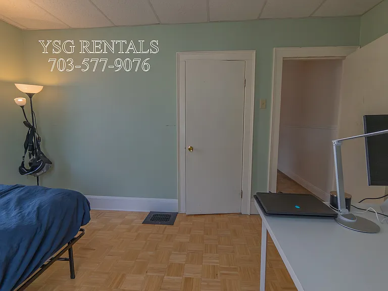 22 Suffolk St #1 — Photo 19