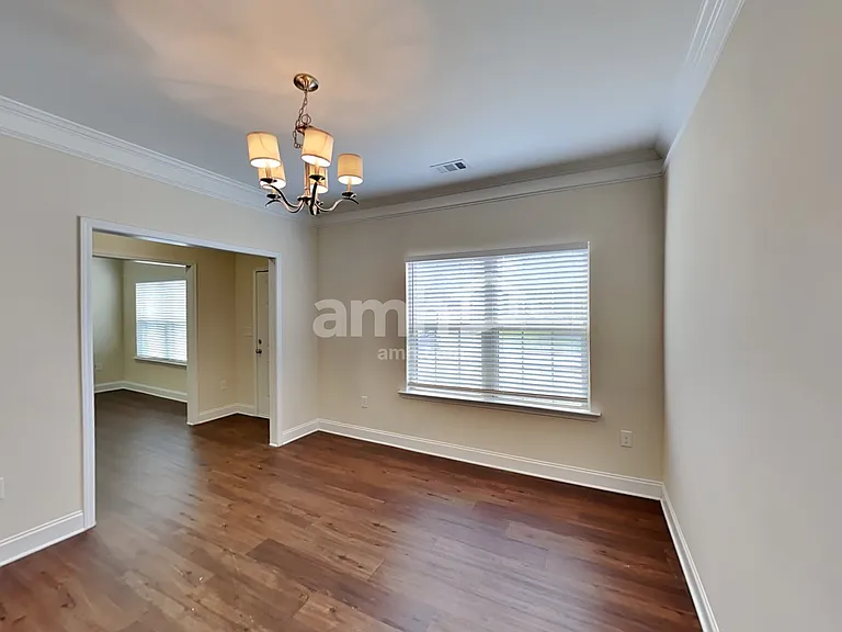 72 Monarch Way — Photo 6