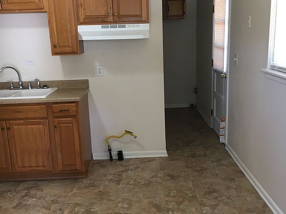 4th image of 10220 Beau Brummell Dr
