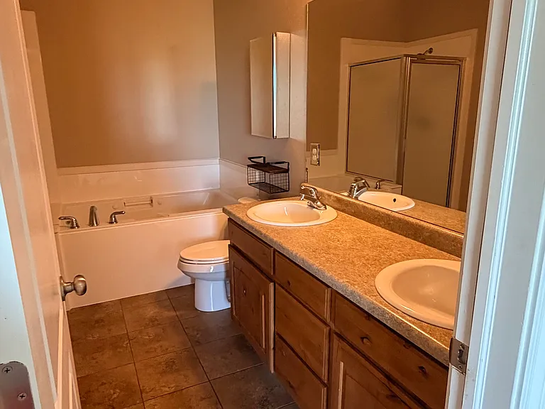 2304 S Alaska Ave — Photo 18