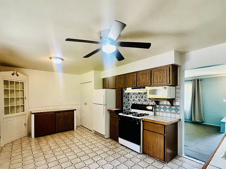 26373 Curie Ave — Photo 12