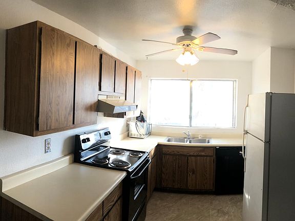 3rd image of 3597 Arville St Unit 203C