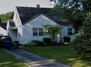 1279 E North Broadway St, Columbus, OH 43224