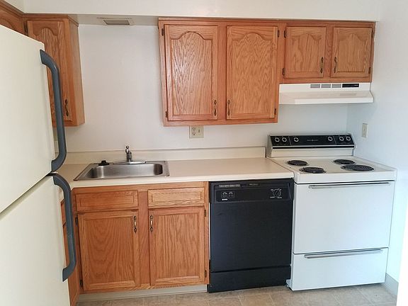 3rd image of 207 Bellwood Dr #0