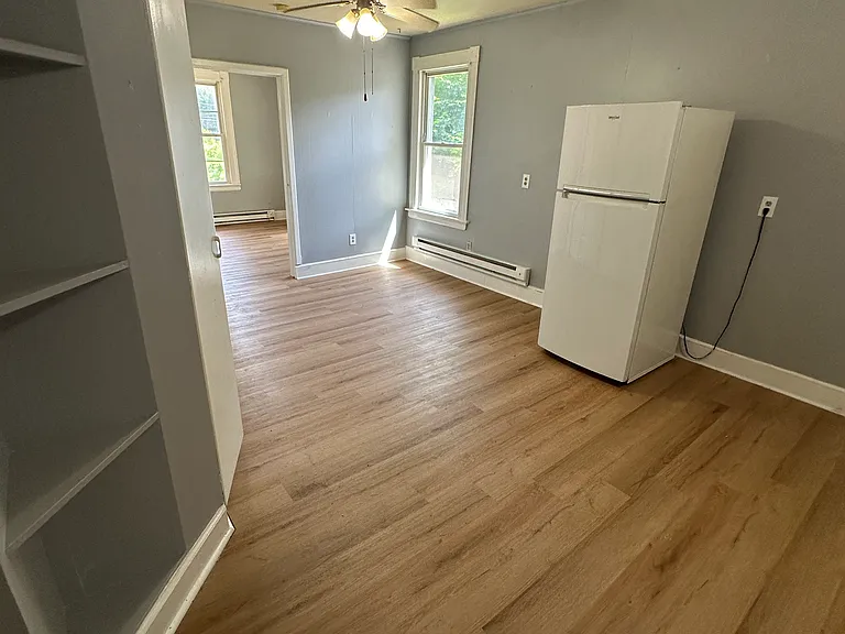 1 James Pl #2 — Photo 6