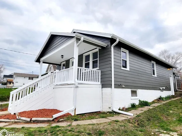221 E Washington St, Osceola, IA 50213