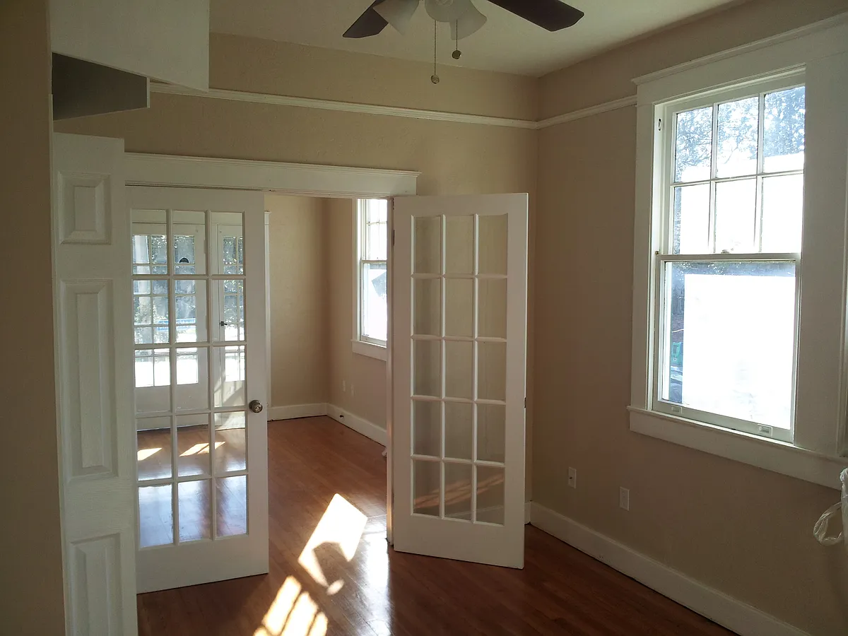 Building Photo - 5988 Tchoupitoulas St #5989