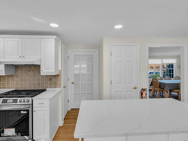 807 Prospect Ave — Photo 14
