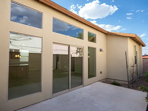 1616 E Hedrick Dr #2 Photo 1