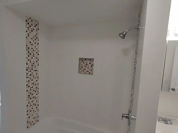 2nd image of 14 Harlow St #1