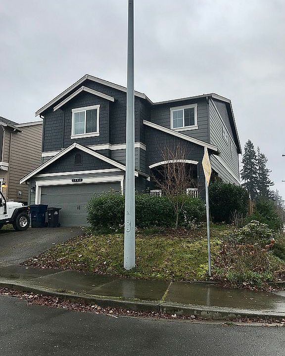1st image of 7908 32nd St NE