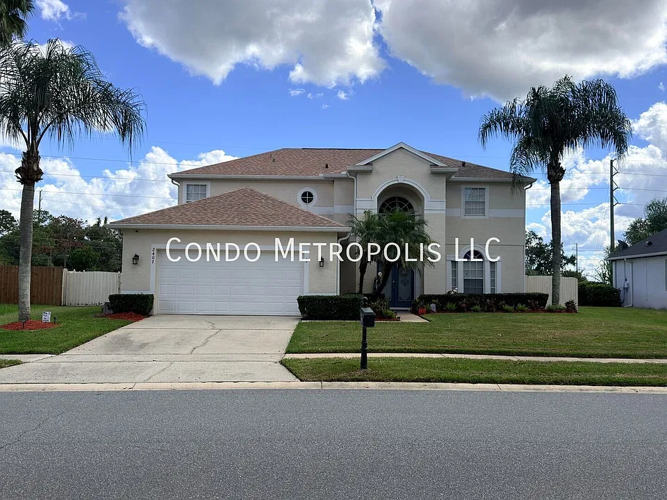 2407 Greenwillow Dr