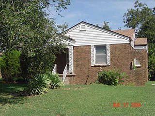 1st image of 2205 NE 19th St