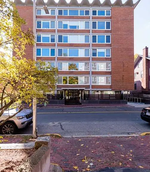 Harvard St — Photo 12