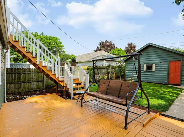 934 Lincolnway E, Mishawaka, IN 46544