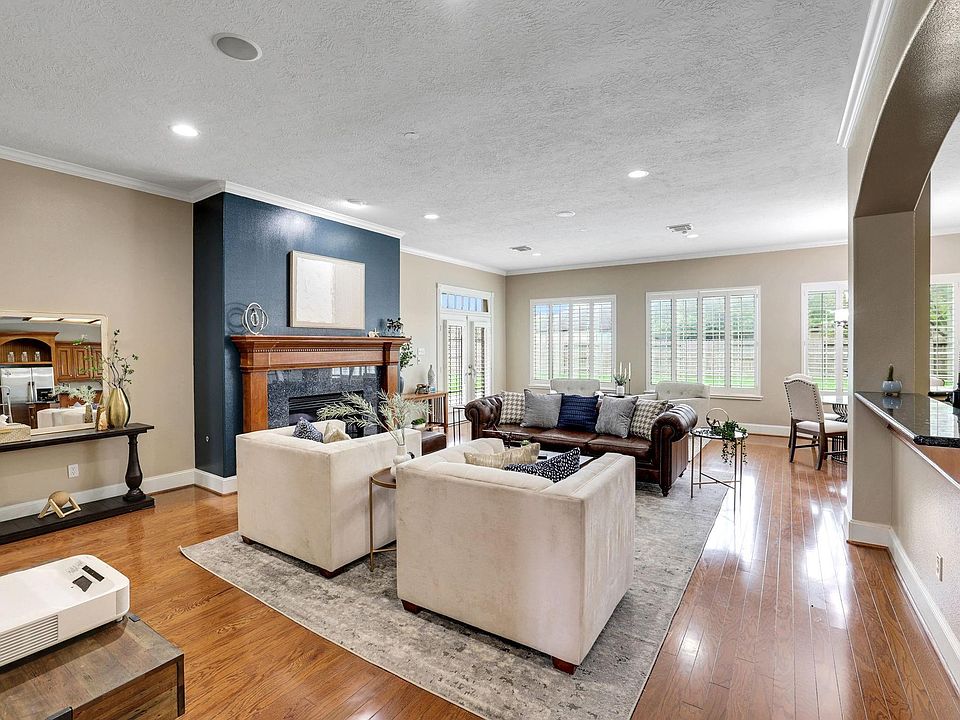 1st image of 21115 Park Oak Ct