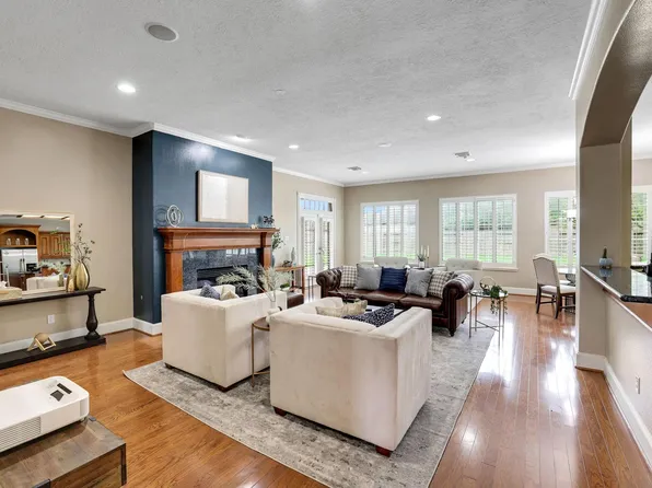21115 Park Oak Ct, Cypress, TX 77433