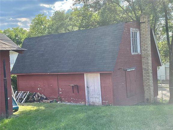 5th image of 1704 Taylor Ave