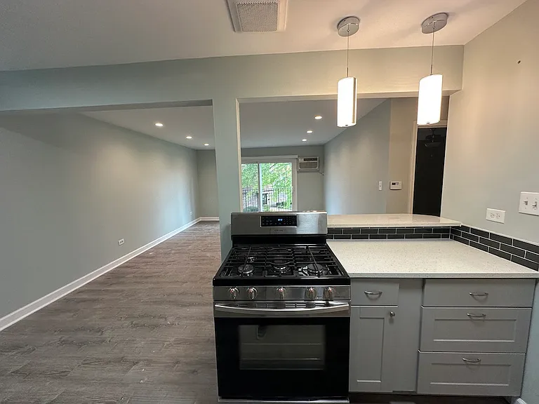 151 W 63rd St #F203 — Photo 5