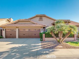 1525 W Wagner Dr, Gilbert, AZ 85233