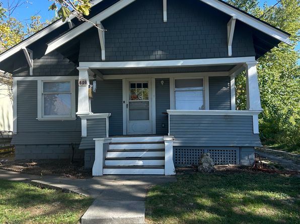 609 Chase Ave