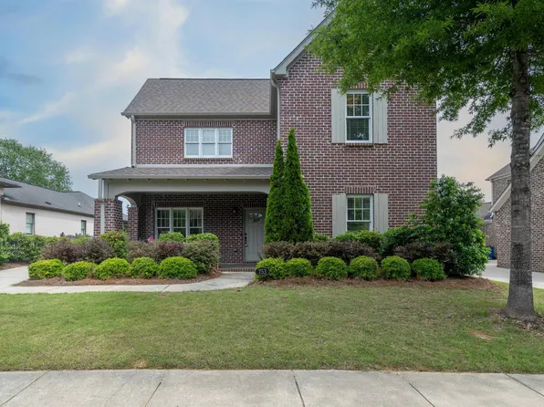 753 Provence Dr, Vestavia, AL 35242