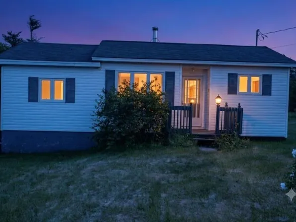 287-291 Main Road, Lead Cove, NL A0B1H0