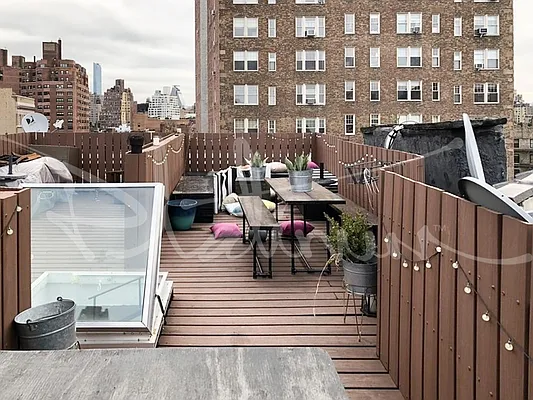 Rented by Platinum Properties | media 18