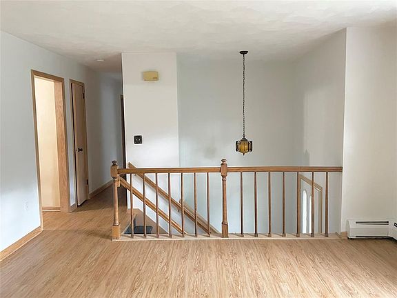 5th image of 1709 Juneberry Ct
