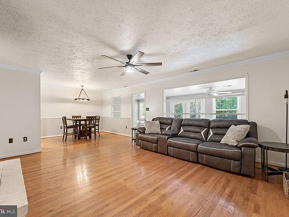2nd image of 352 Parkway St