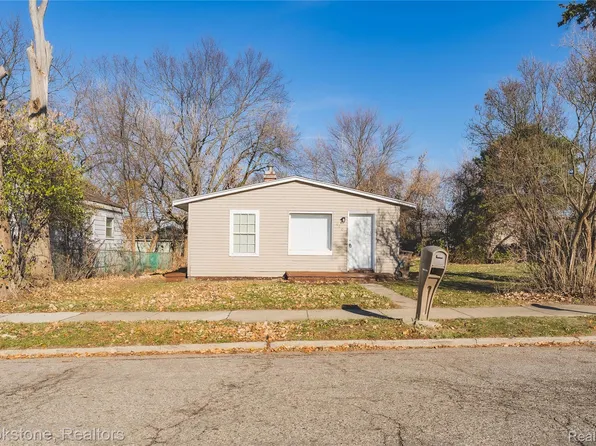 466 Wyoming Ave, Pontiac, MI 48341