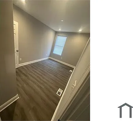 2441 Shirley Ave — Photo 8