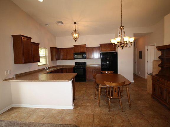 5th image of 2930 21st St Unit 12