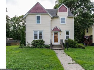 211 Washington Ave, Laurel Springs, NJ 08021