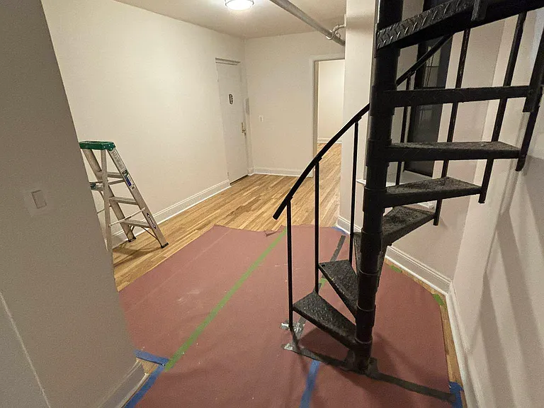 516 E 81st St #2 — Photo 12