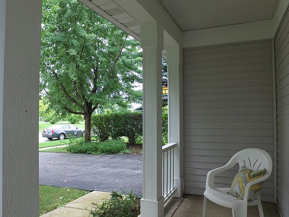 5th image of 1143 E Fox Chase Dr
