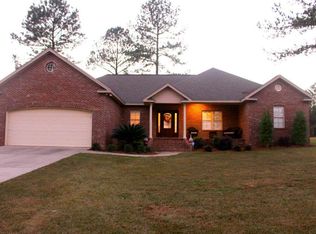 22 Travertine Dr, Hattiesburg, MS 39402