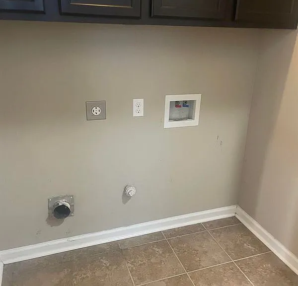 11402 Ashwood Ct — Photo 5