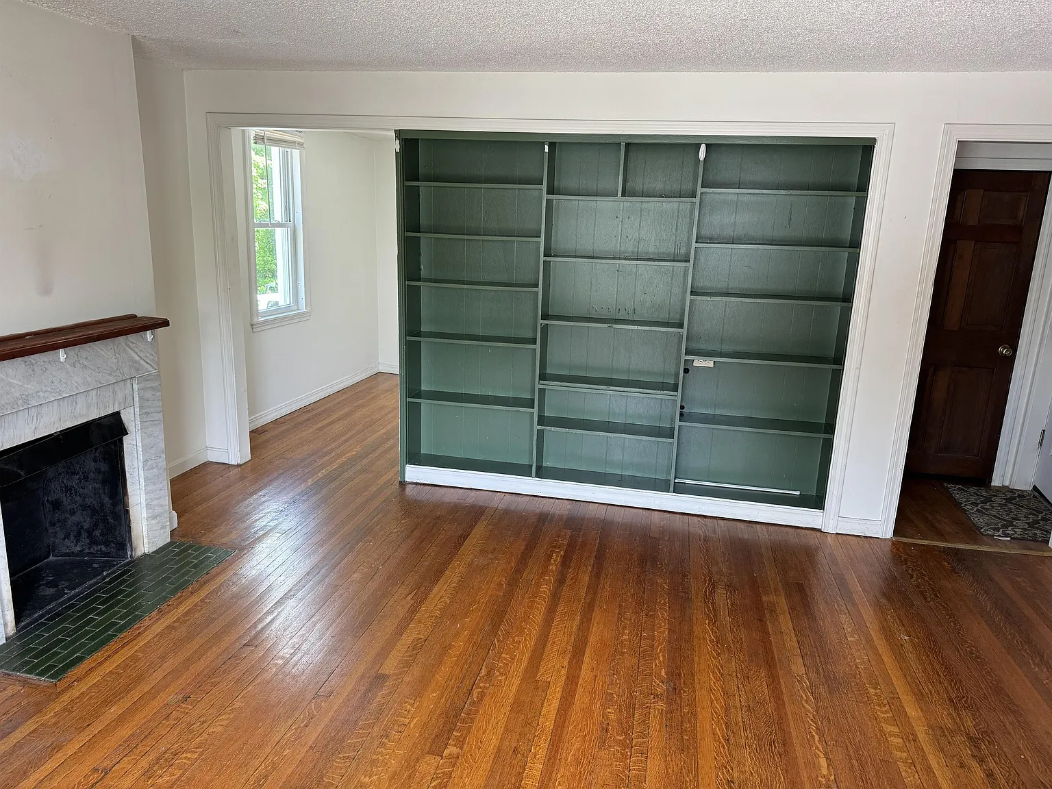 75 Ohio Street — Photo 2