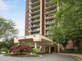 7401 Westlake Ter