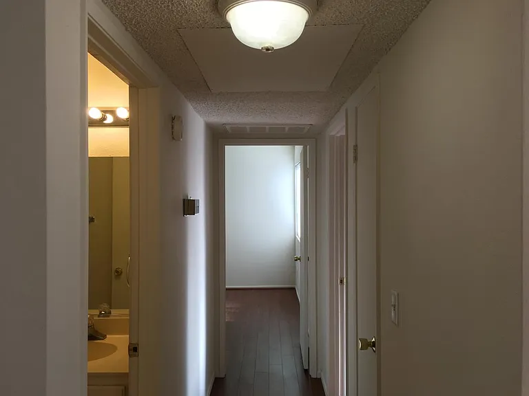 8327 Vineyard Ave #3 — Photo 10