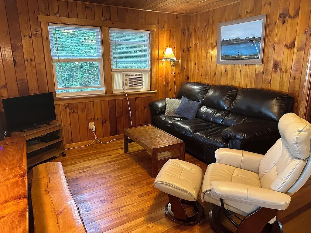 2 bed, 800 sqft, $1,650 — Photo 2