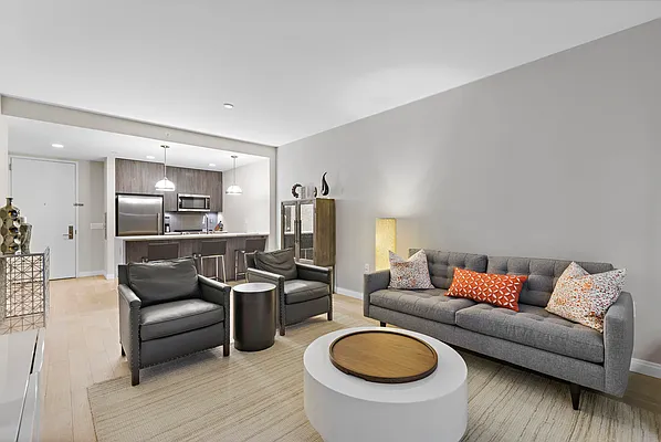 Sold by Christie's International R.E. North Jersey, Inc. | media 5