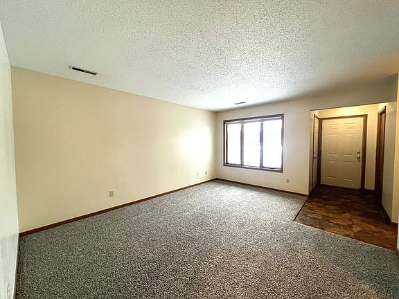 2nd image of 1258 Spruce Ct APT B