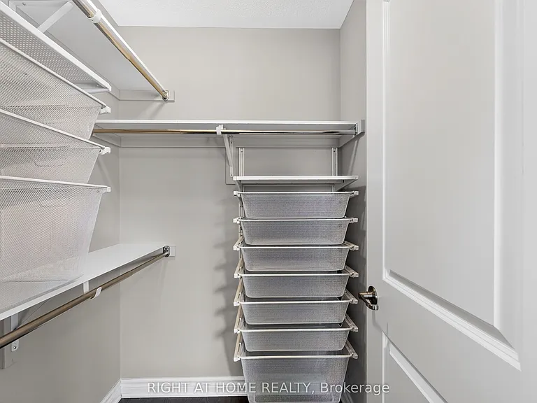 116 Conifer Creek Cir — Photo 20