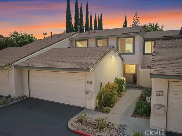 846 E Pepper Tree Dr, Azusa, CA 91702