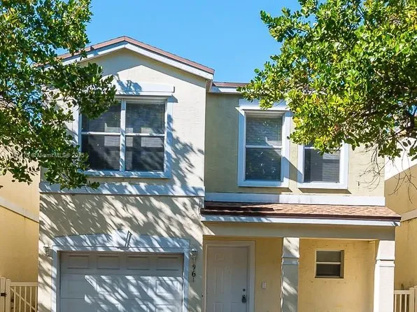 961 SW 15th St, Deerfield Beach, FL 33441
