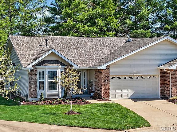 2nd image of 2203 Argonne Meadows Dr