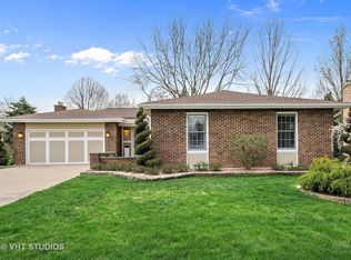 1548 Orth Ct, Wheaton, IL 60189