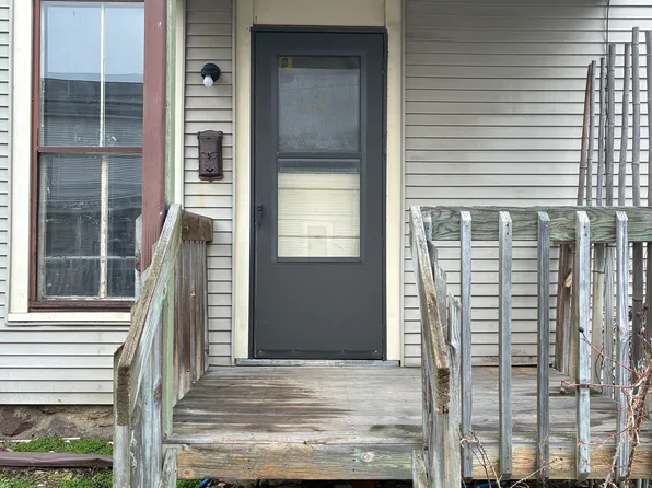 517 Lincolnway E #4D, Mishawaka, IN 46544